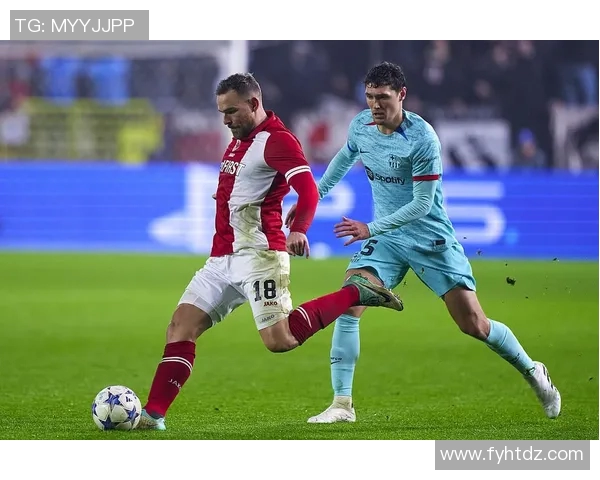 巴萨中场因伤缺阵数周，陷入中场补强困境