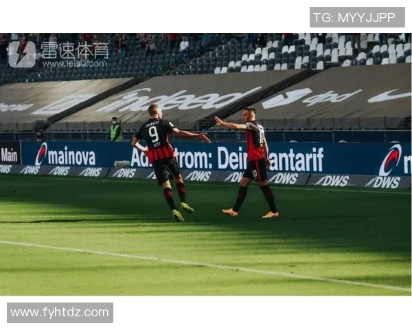 柏林赫塔逆袭战胜法兰克福,夺得胜利三连冠 柏林赫塔逆袭战胜法兰克福,夺得胜利三连冠