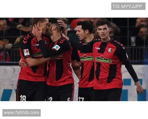 柏林联合客场战平奥格斯堡守住不败纪录继续领先集团 柏林联合客场战平奥格斯堡守住不败纪录继续领先集团