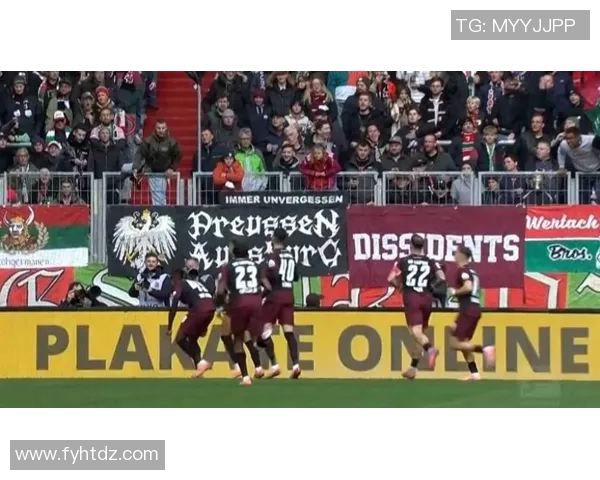 拜仁慕尼黑客场暴力破门，轻松击败法兰克福，稳居德甲榜首！