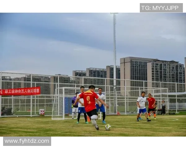 鼓舞球场：燃情足球节奏